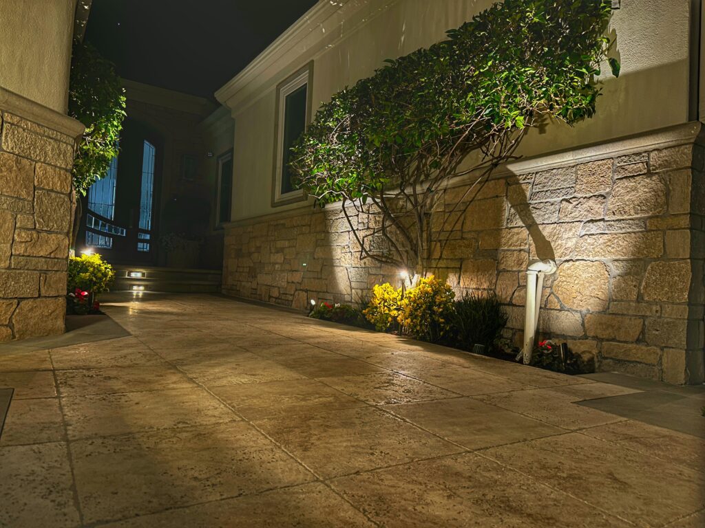landscape space outlighting with extra effort