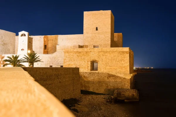 Architectural outdoor lighting design and installation